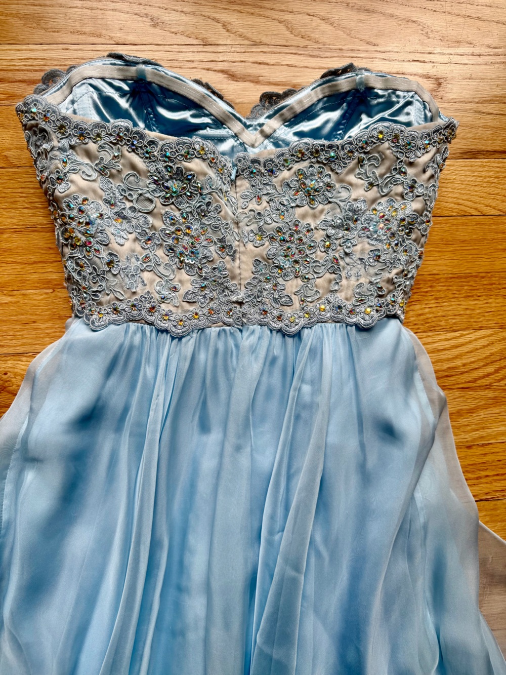 La Femme long light blue formal dress with lace embellished bodice - Picture 11 of 12